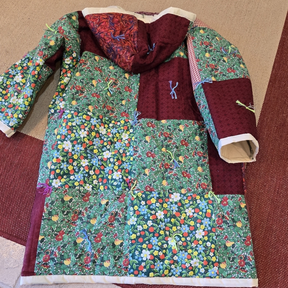 Upcycled Quilt Blanket Coat L-XL Handmade Patch Don't Throw It Out - Picture 5 of 6